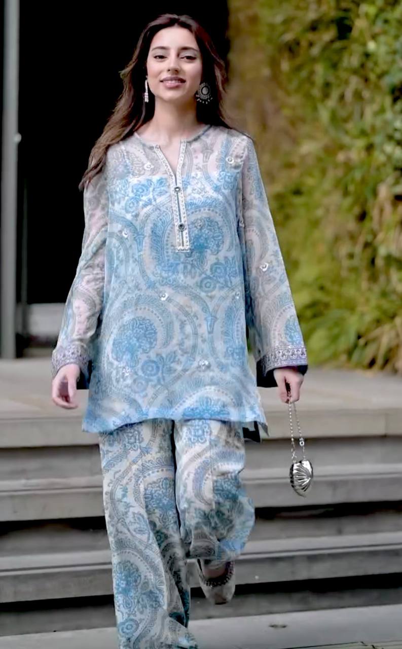 Designer Digital Print Farshi Palazzo Set in Pure Siffon Georgette with Embroidered Dupatta