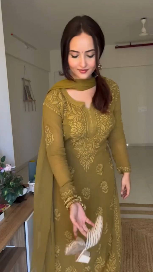 Stylish Faux Georgette 3-Piece Set with Thread Embroidery and Matching Dupatta