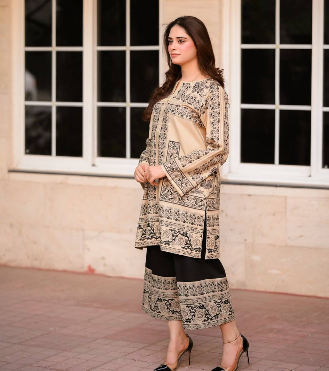 Trendy Digital Printed Pure Crepe Co-ord Set with Sleeves and Elastic Plazzo