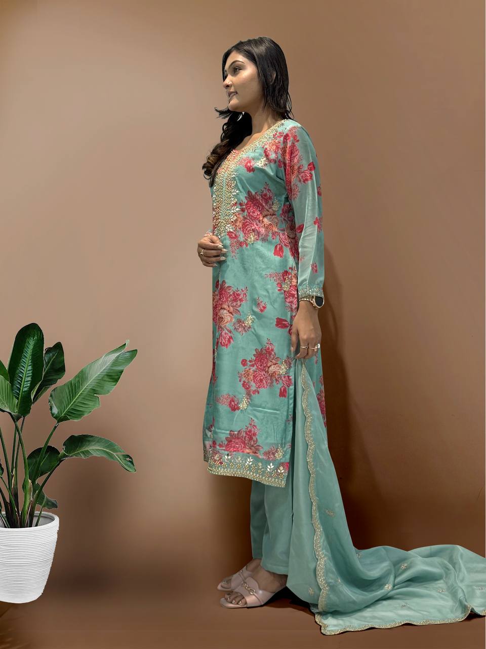 Ready to Wear Designer Suit in Kundan Organza with Hand Mirror and Stone Embroidery
